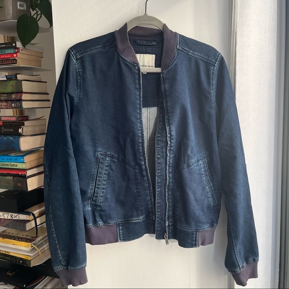 {Calvin Klein} 🔷 Denim Bomber Jacket - Picture 3 of 5